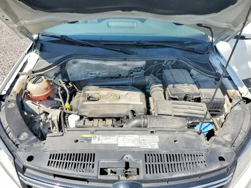2016 VOLKSWAGEN TIGUAN S  