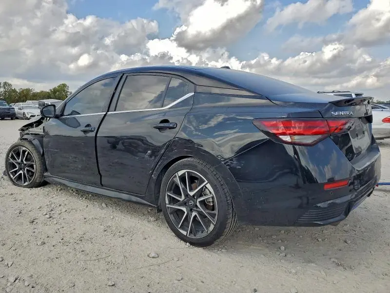 2024 NISSAN SENTRA SR  