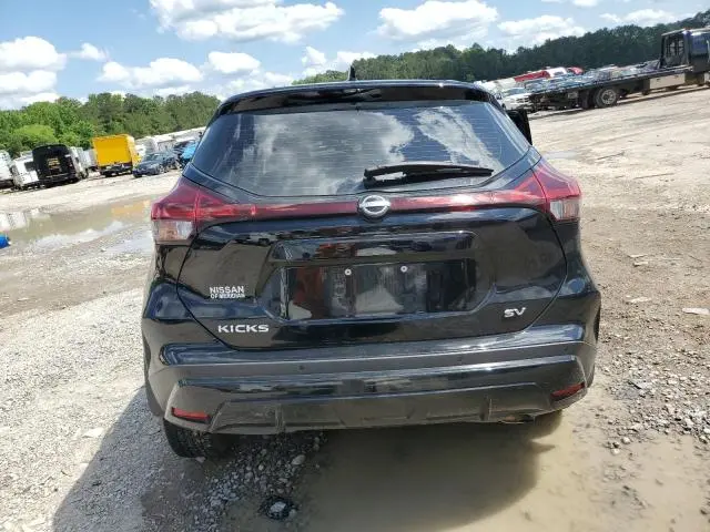 2024 NISSAN KICKS SV  