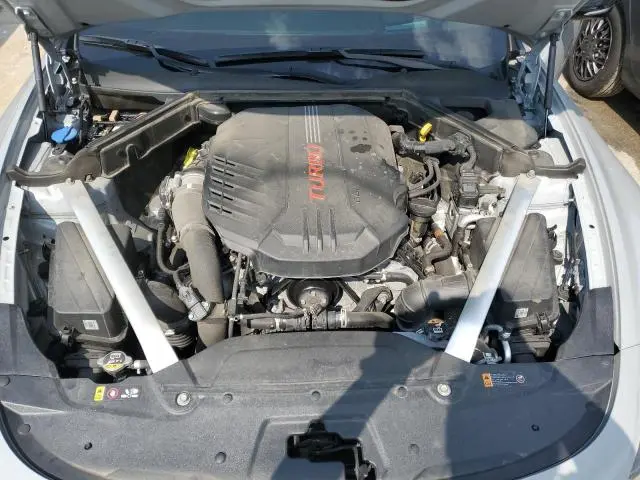 2023 KIA STINGER GT2  