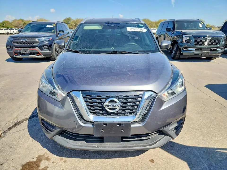 2020 NISSAN KICKS SV  