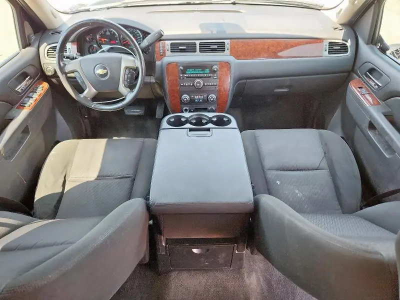 2011 CHEVROLET TAHOE C1500 LS  