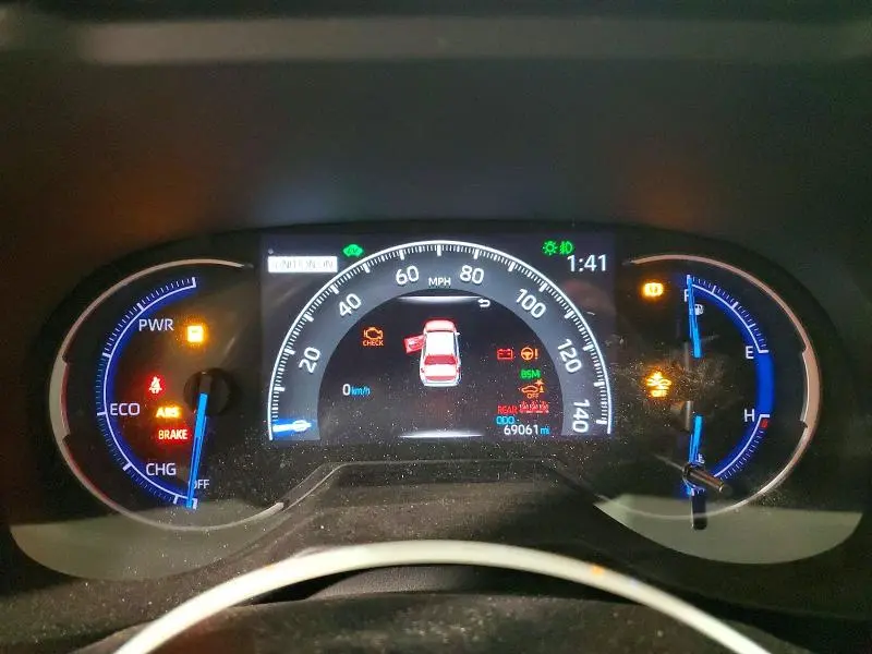 2020 TOYOTA RAV4 XSE  