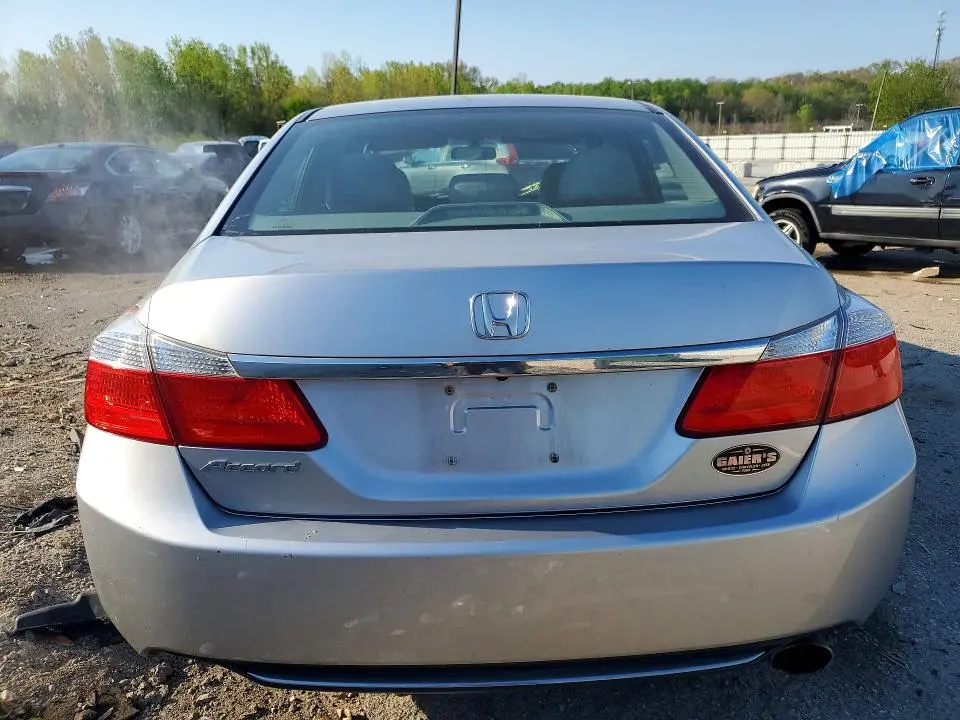 2013 HONDA ACCORD LX  