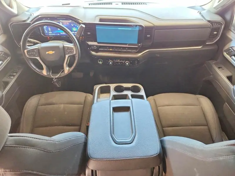 2023 CHEVROLET SILVERADO K1500 LT  