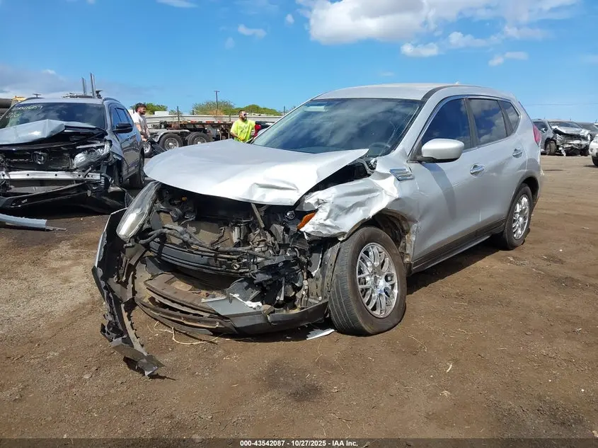 2017 NISSAN ROGUE S