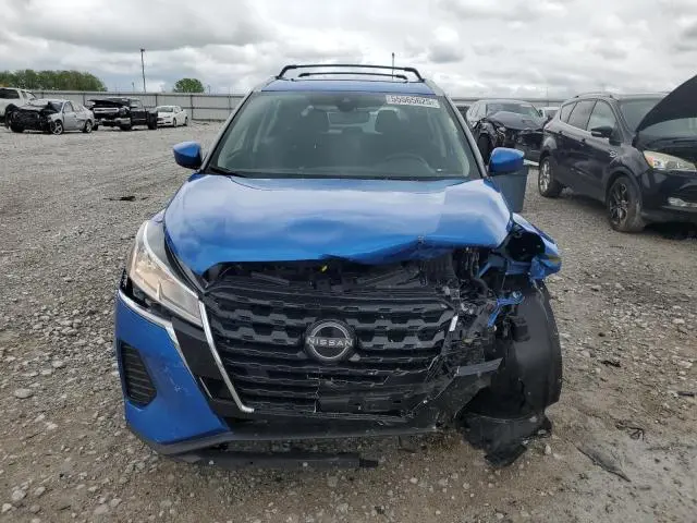 2024 NISSAN KICKS SV  