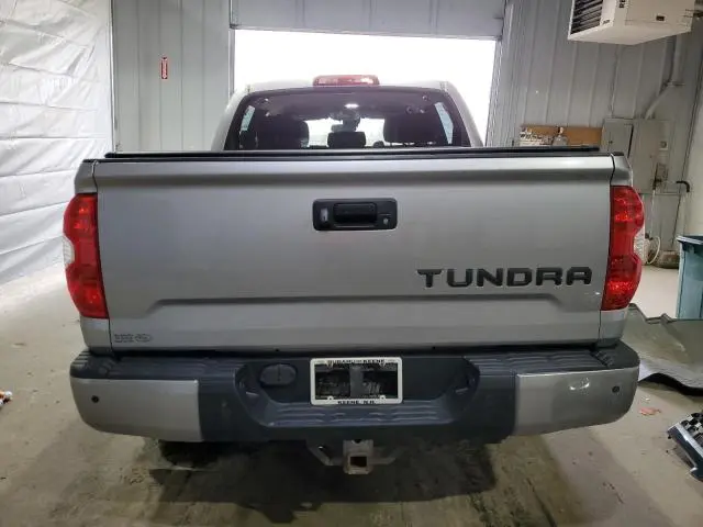 2018 TOYOTA TUNDRA CREWMAX SR5
