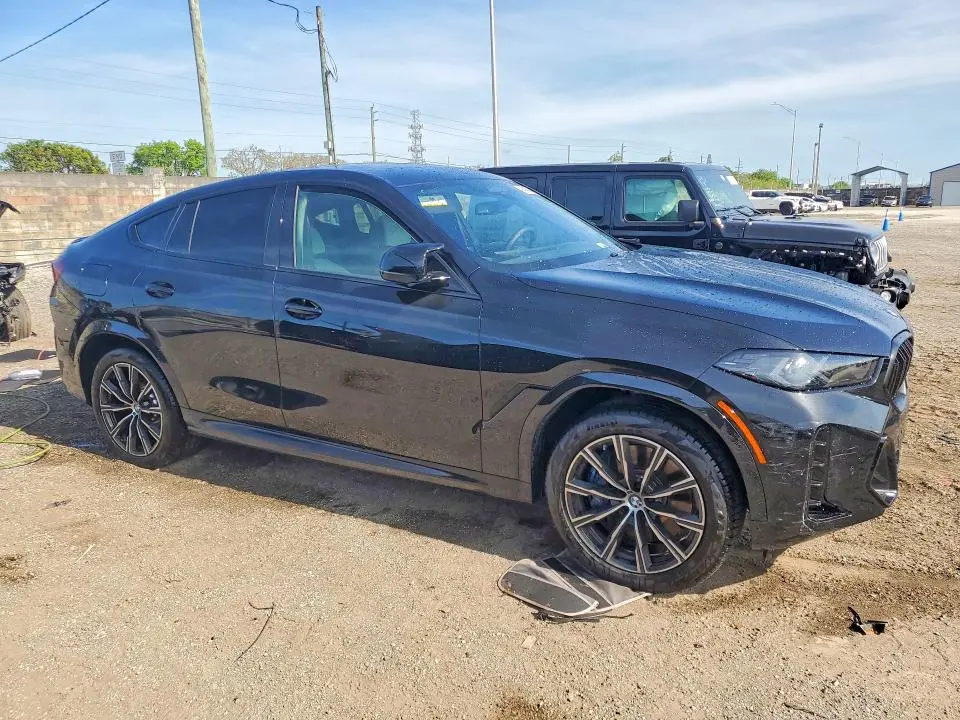 2026 BMW X6 M60I  