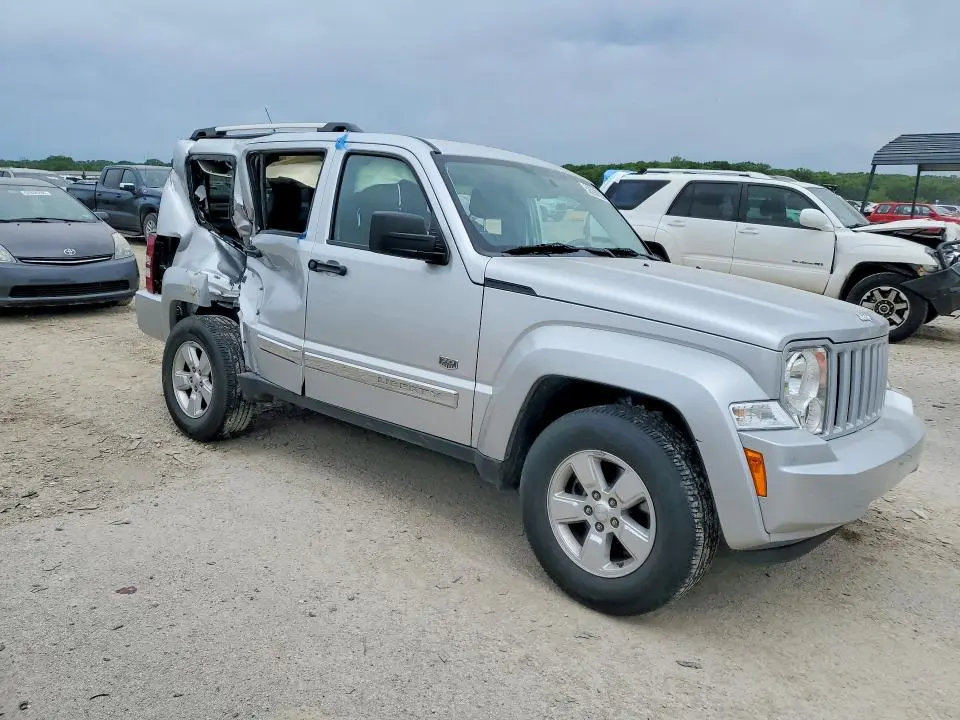 2011 JEEP LIBERTY SPORT  