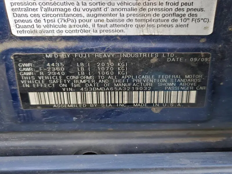 2010 SUBARU LEGACY 2.5I  