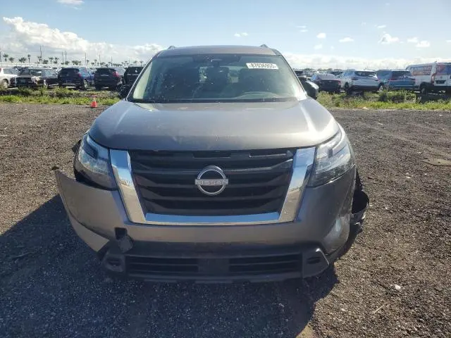 2023 NISSAN PATHFINDER SV  
