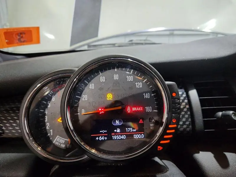 2014 MINI COOPER S  