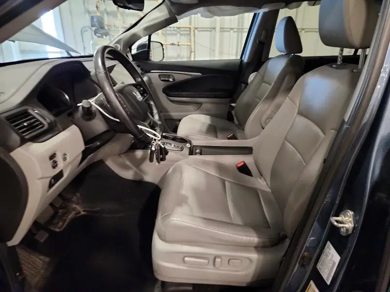 2021 HONDA PILOT SE  