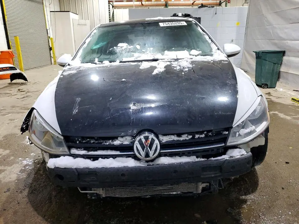 2015 VOLKSWAGEN GOLF   
