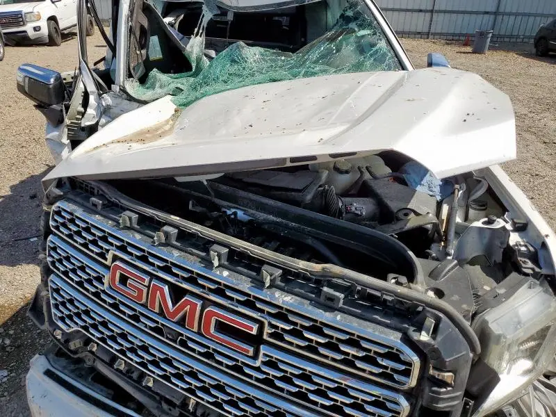2019 GMC SIERRA K1500 DENALI  