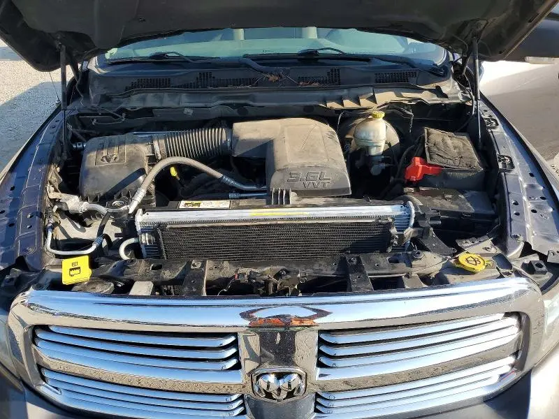 2014 RAM 1500 SLT  
