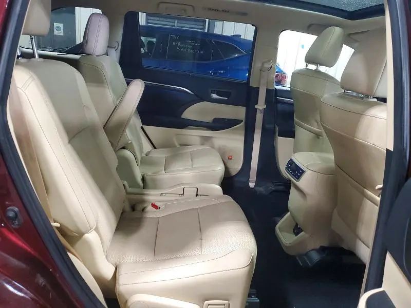 2015 TOYOTA HIGHLANDER LIMITED PLATINUM  