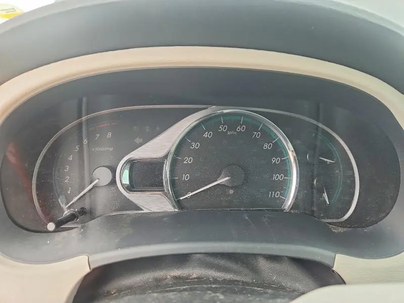 2011 TOYOTA SIENNA XLE 8-PASSENGER  