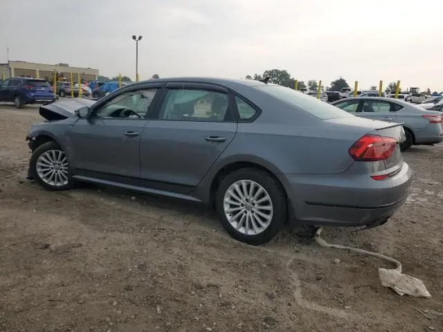 2017 VOLKSWAGEN PASSAT SE  
