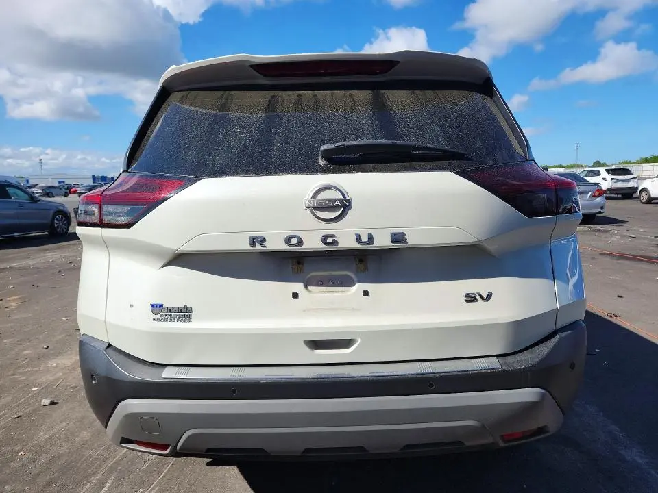 2022 NISSAN ROGUE SV  