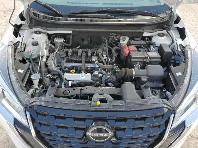 2024 NISSAN KICKS SV  