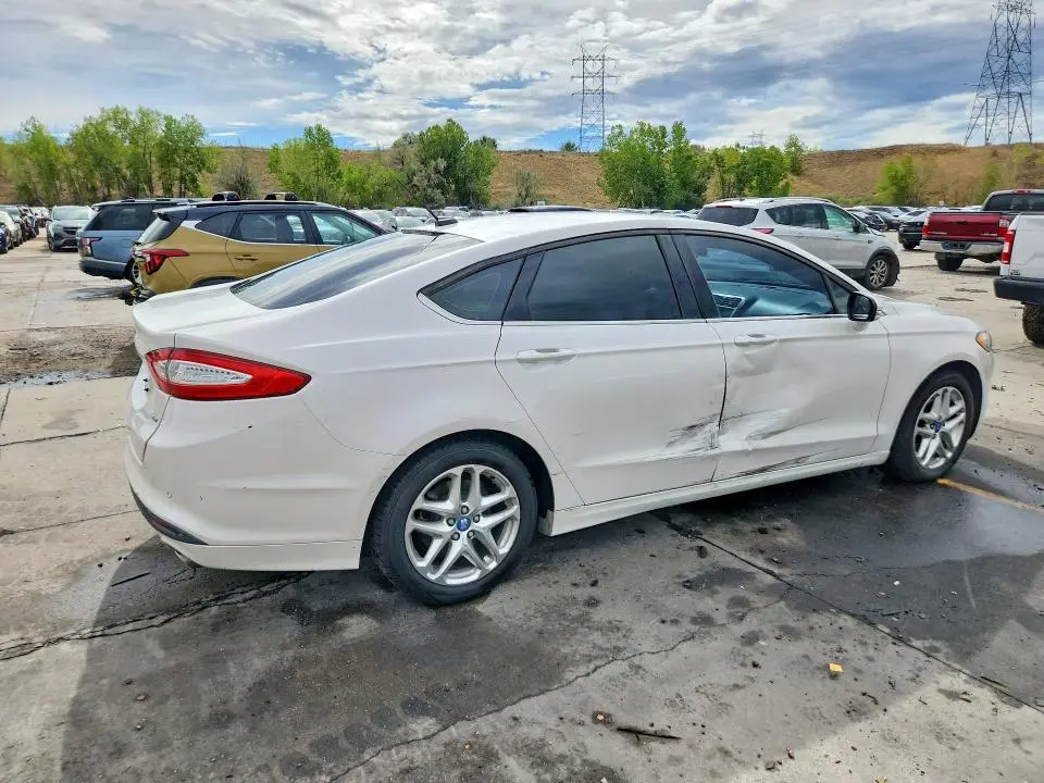 2013 FORD FUSION SE  