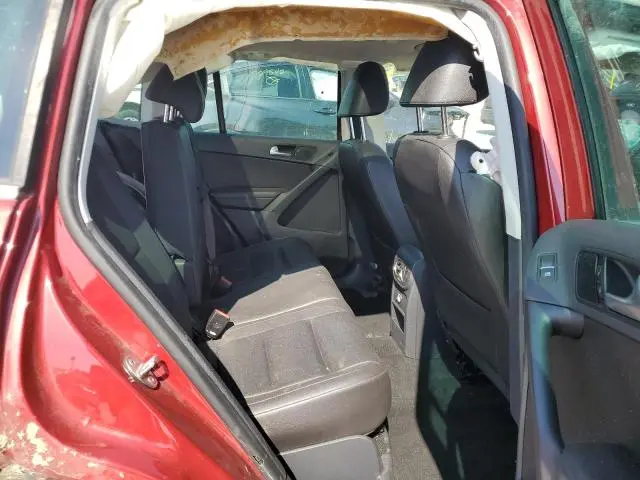 2013 VOLKSWAGEN TIGUAN S  