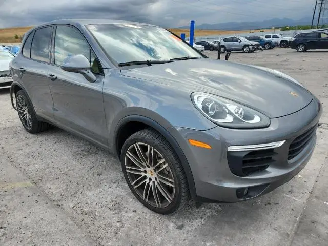 2017 PORSCHE CAYENNE S  