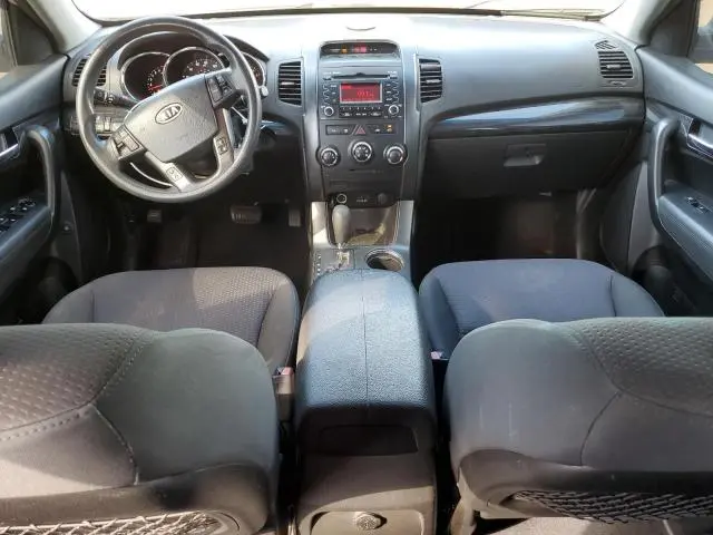 2011 KIA SORENTO BASE  