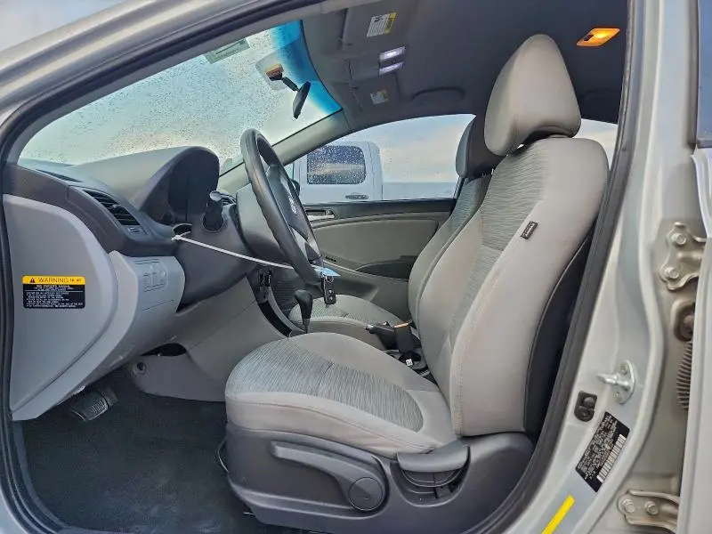 2015 HYUNDAI ACCENT GLS  