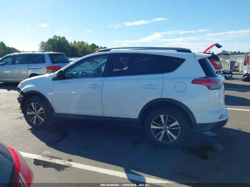 2018 TOYOTA RAV4 XLE