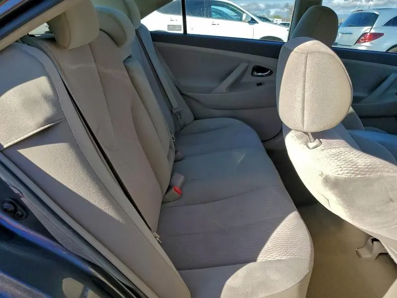 2011 TOYOTA CAMRY BASE  
