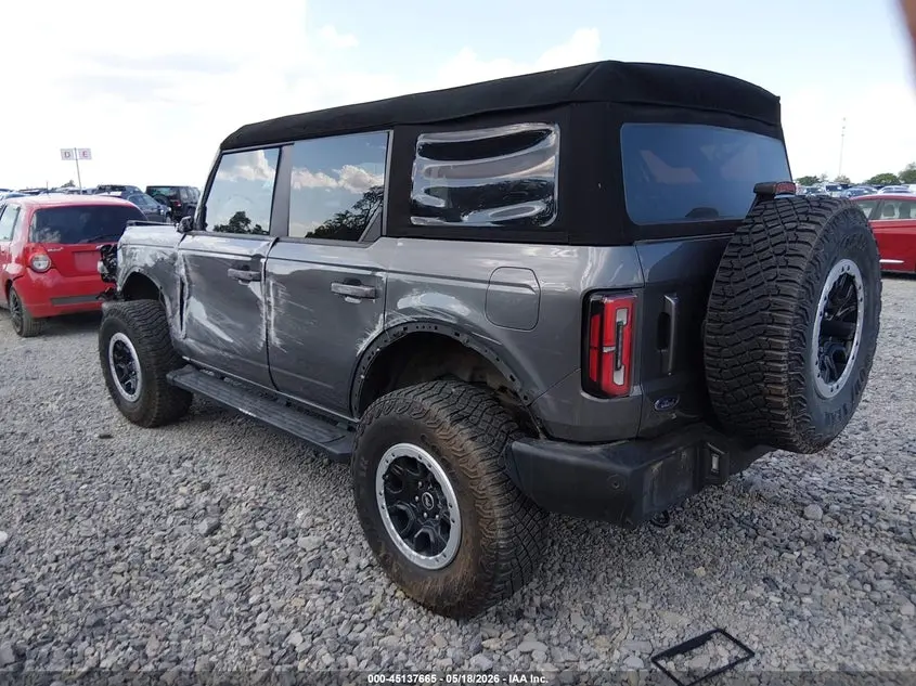 2024 FORD BRONCO OUTER BANKS