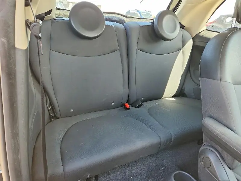2015 FIAT 500 POP  
