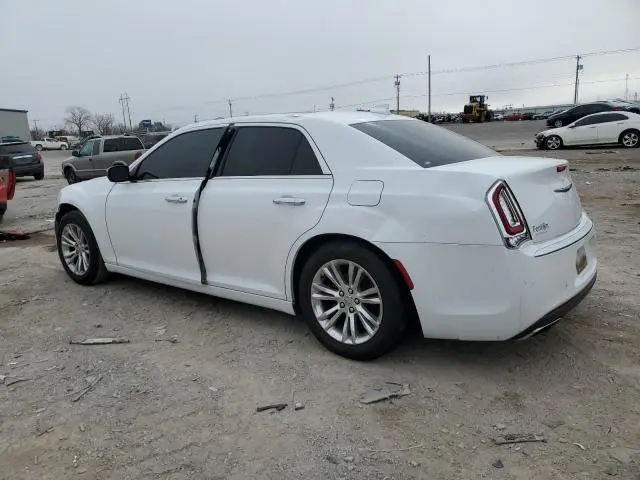 2016 CHRYSLER 300C   