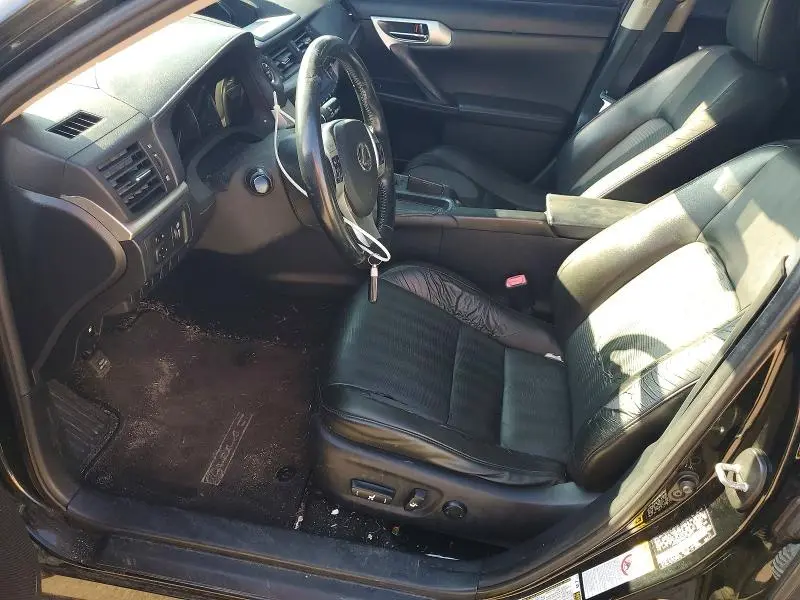2012 LEXUS CT 200  