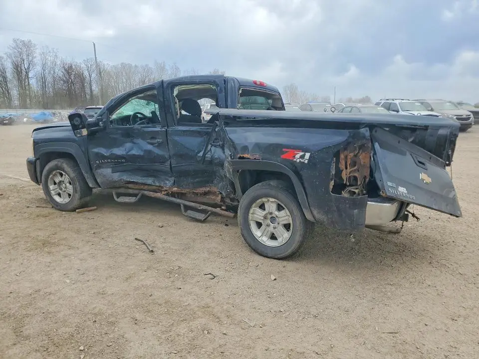 2011 CHEVROLET SILVERADO K1500 LT  
