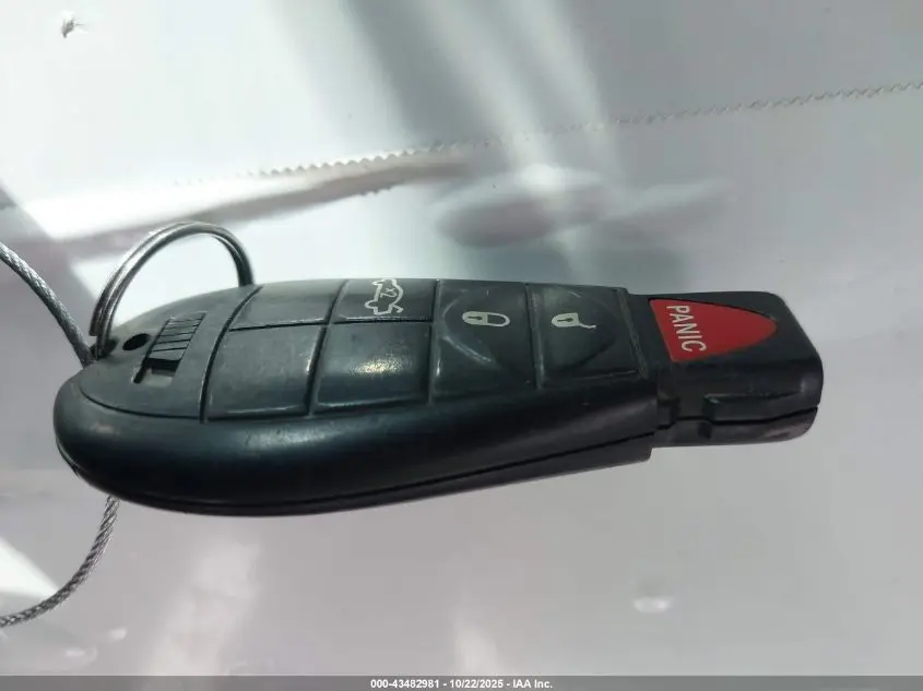 2010 DODGE CHALLENGER SE