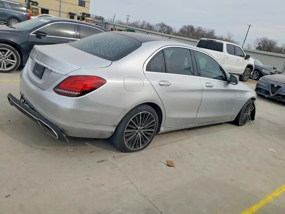 2020 MERCEDES-BENZ C 300  