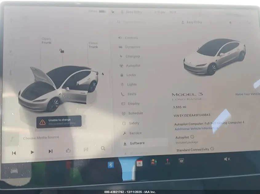 2025 TESLA MODEL 3  