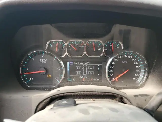 2015 CHEVROLET SUBURBAN K1500 LT  