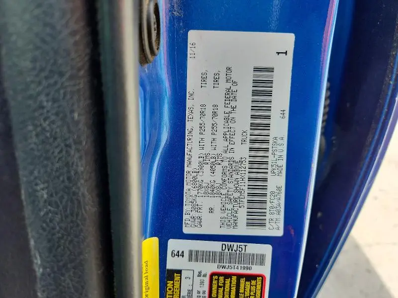 2017 TOYOTA TUNDRA CREWMAX SR5  