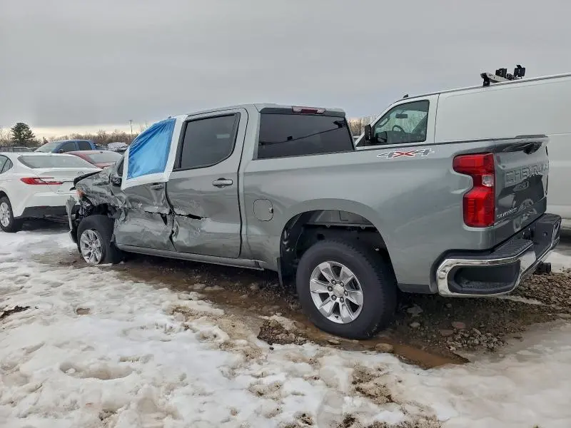 2026 CHEVROLET SILVERADO K1500 LT  