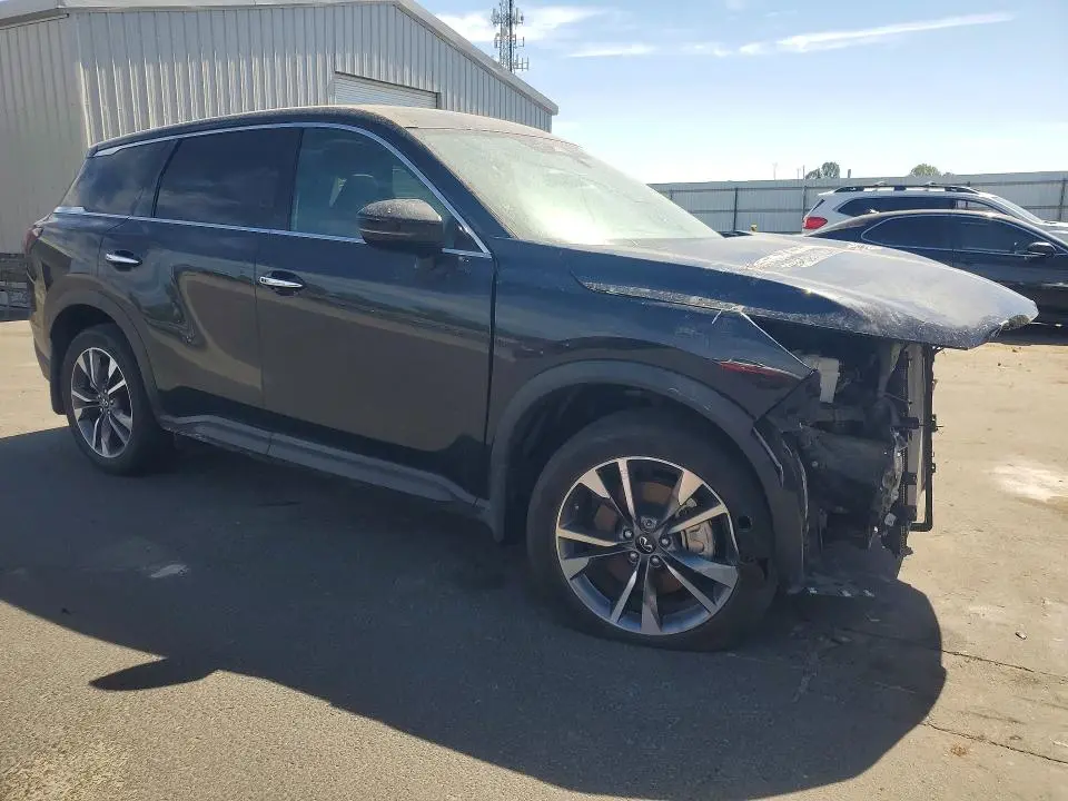 2025 INFINITI QX60 PURE  