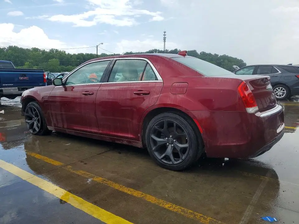 2018 CHRYSLER 300 TOURING  