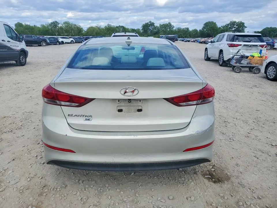 2017 HYUNDAI ELANTRA SE  