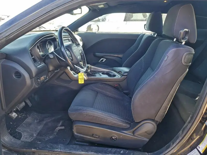 2015 DODGE CHALLENGER SXT  