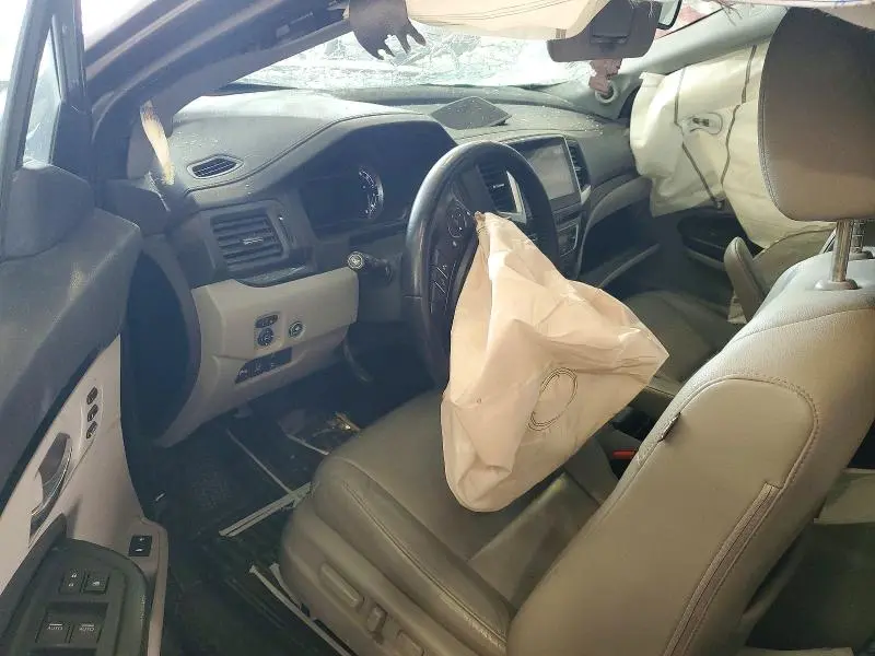 2016 HONDA PILOT TOURING  