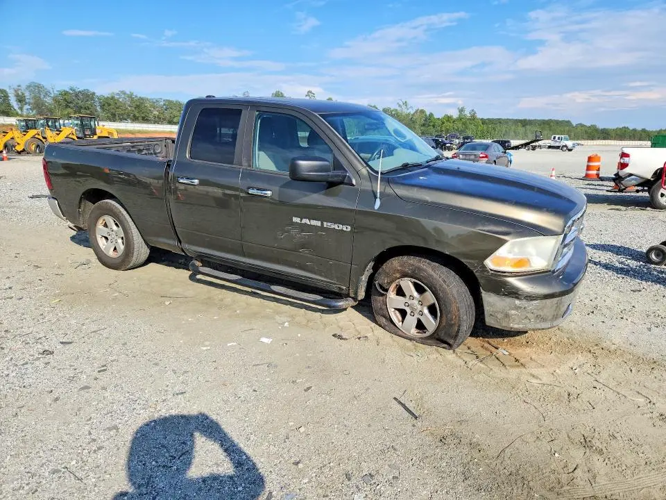 2012 DODGE RAM 1500 SLT  